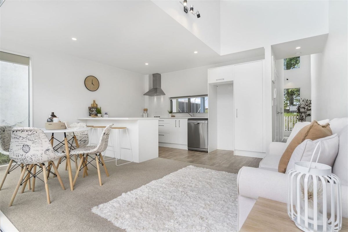 33/31 Reynolds Place, Papamoa Beach, Papamoa - Carousel 1