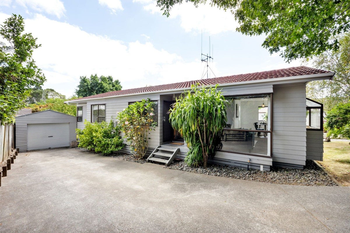 32 Cromwell Drive, Fitzroy, Hamilton - Carousel 1
