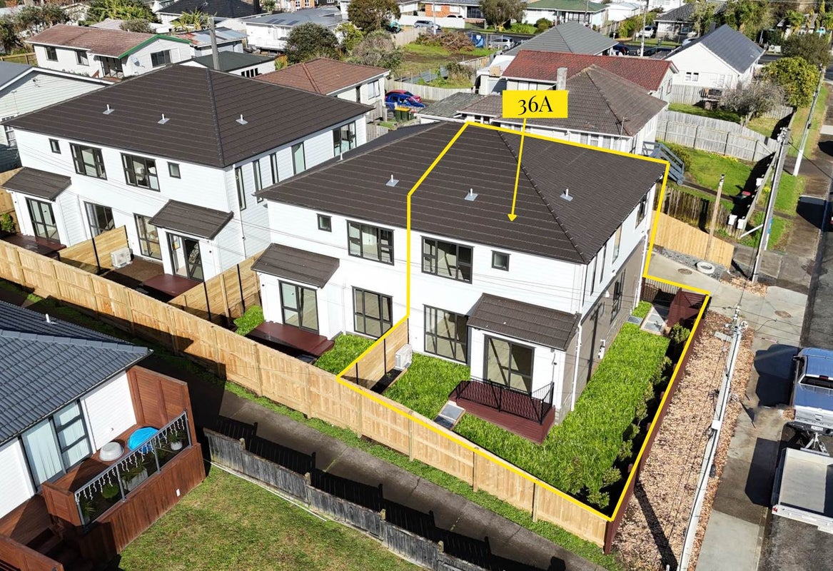 36 Hooks Road, Manurewa, Auckland - Carousel 1