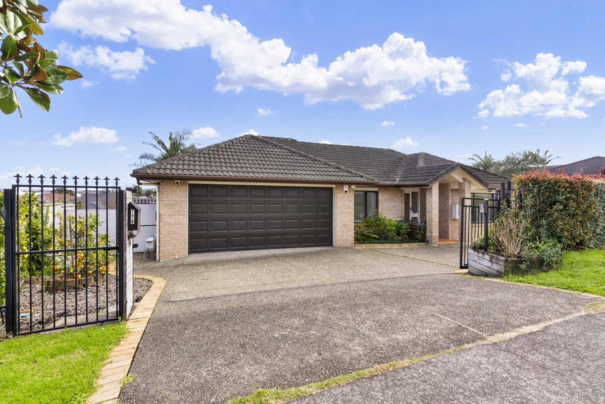 778 Chapel Road, Shamrock Park, Auckland - Carousel 1