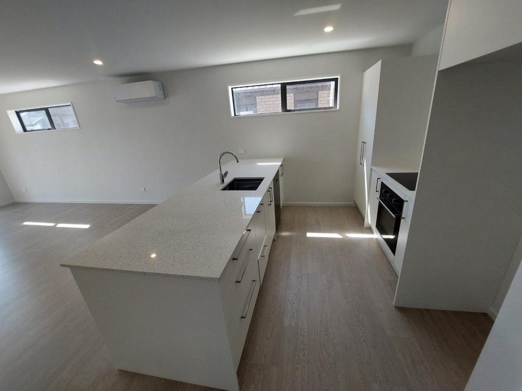 3A Clontarf Lane, Belfast, Christchurch - Carousel 2