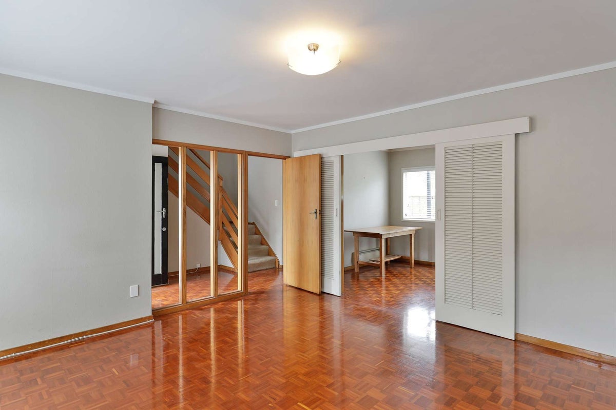 8 Gwilliam Place, Freemans Bay, Auckland - Carousel 2
