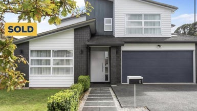 17 Ravello Rise, Flat Bush, Auckland - Carousel 1