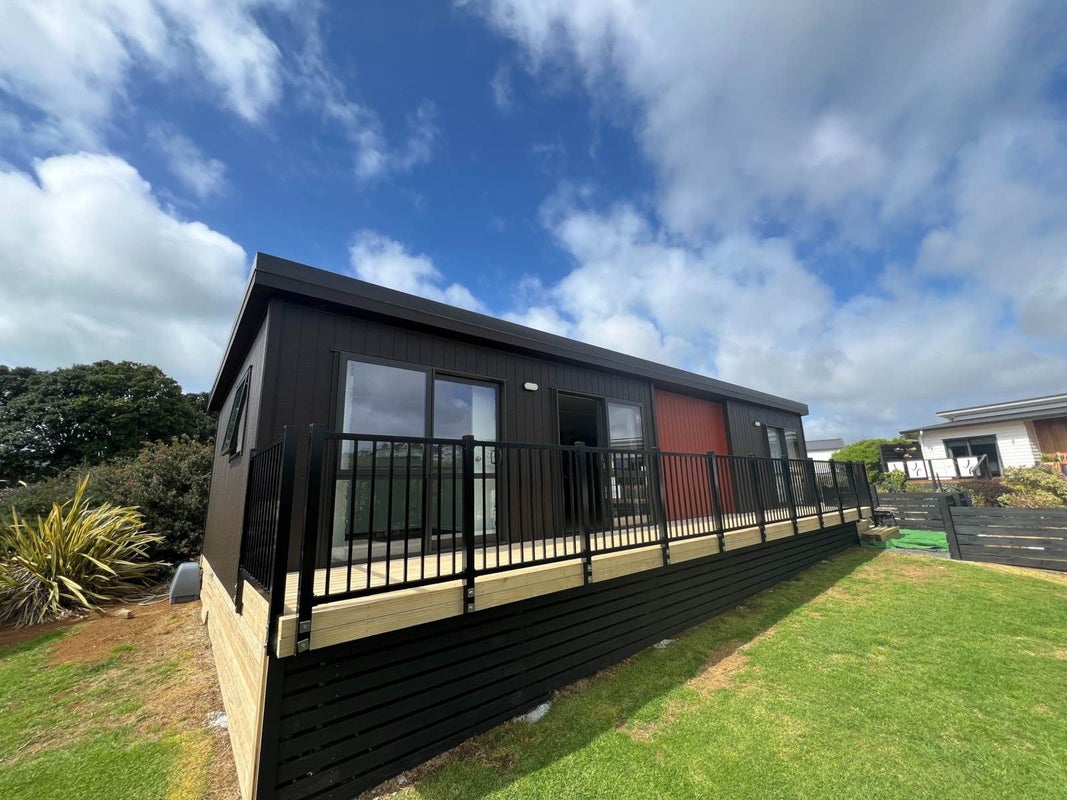 7 Allan Road, Waiuku - Carousel 2