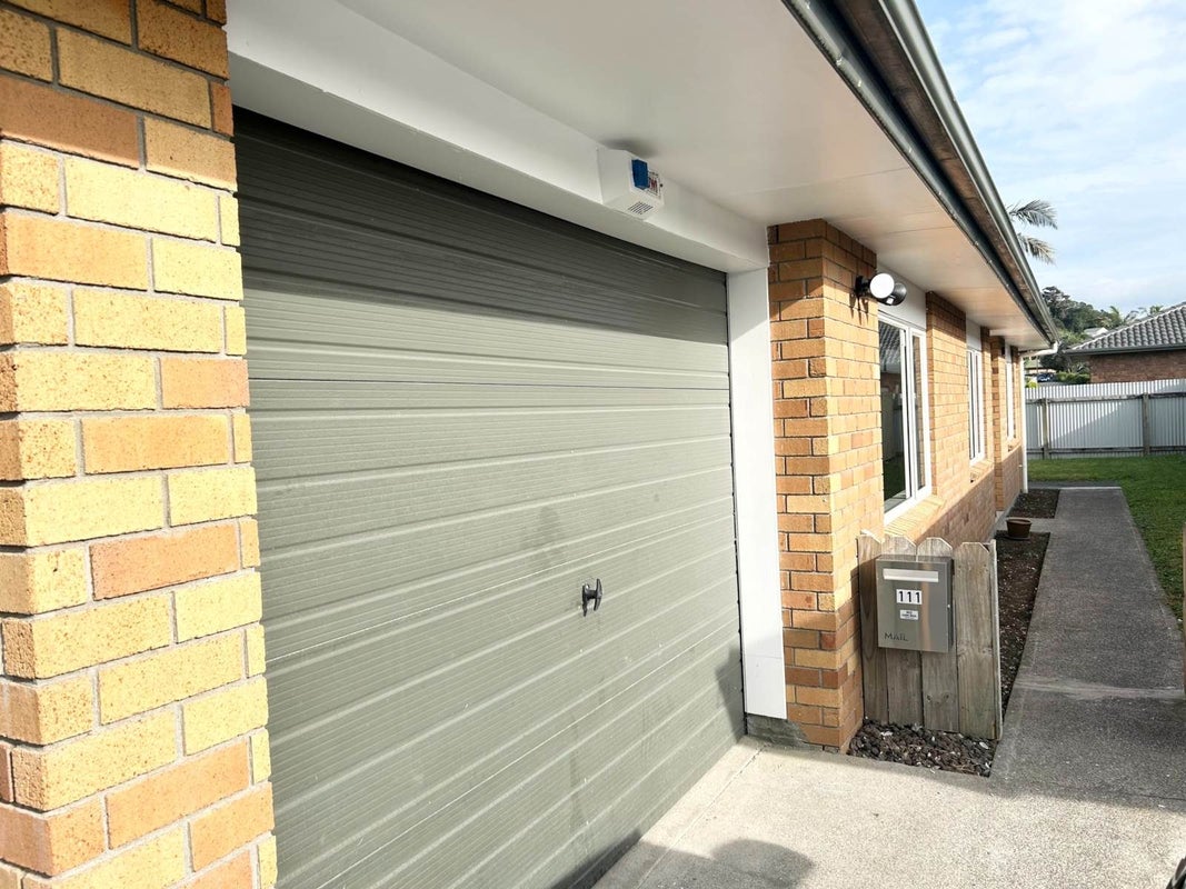 111 Crawford Avenue, Mangere Bridge, Auckland - Carousel 1