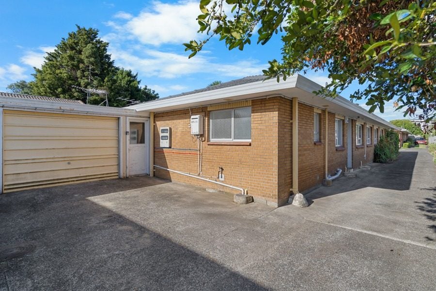 2/35 Inkerman Street, Onehunga, Auckland - Carousel 1