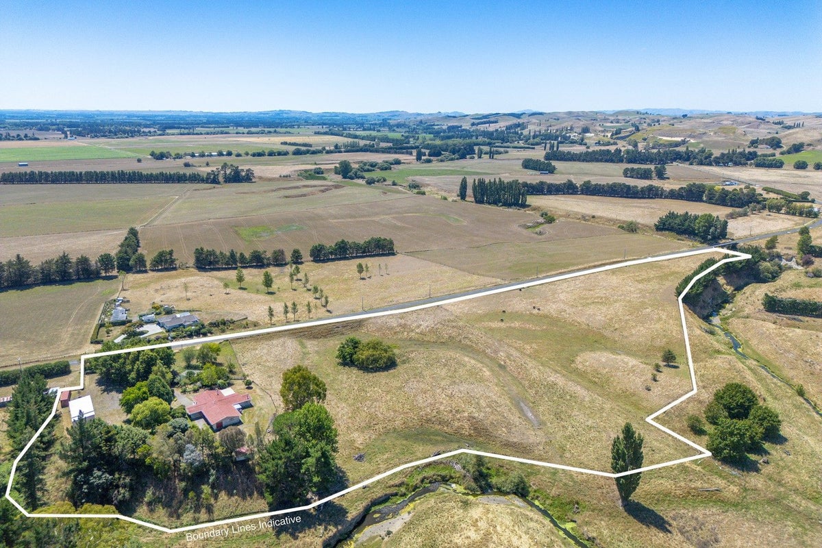 85 Oruawharo Road, Waipukurau - Carousel 19