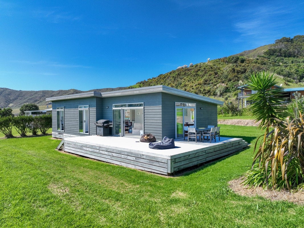 3 Mahia Heights Drive, Mahia Beach, Wairoa, Hawke's Bay - Carousel 23