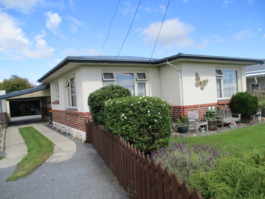 4 Naish Street, Balclutha - Carousel 24