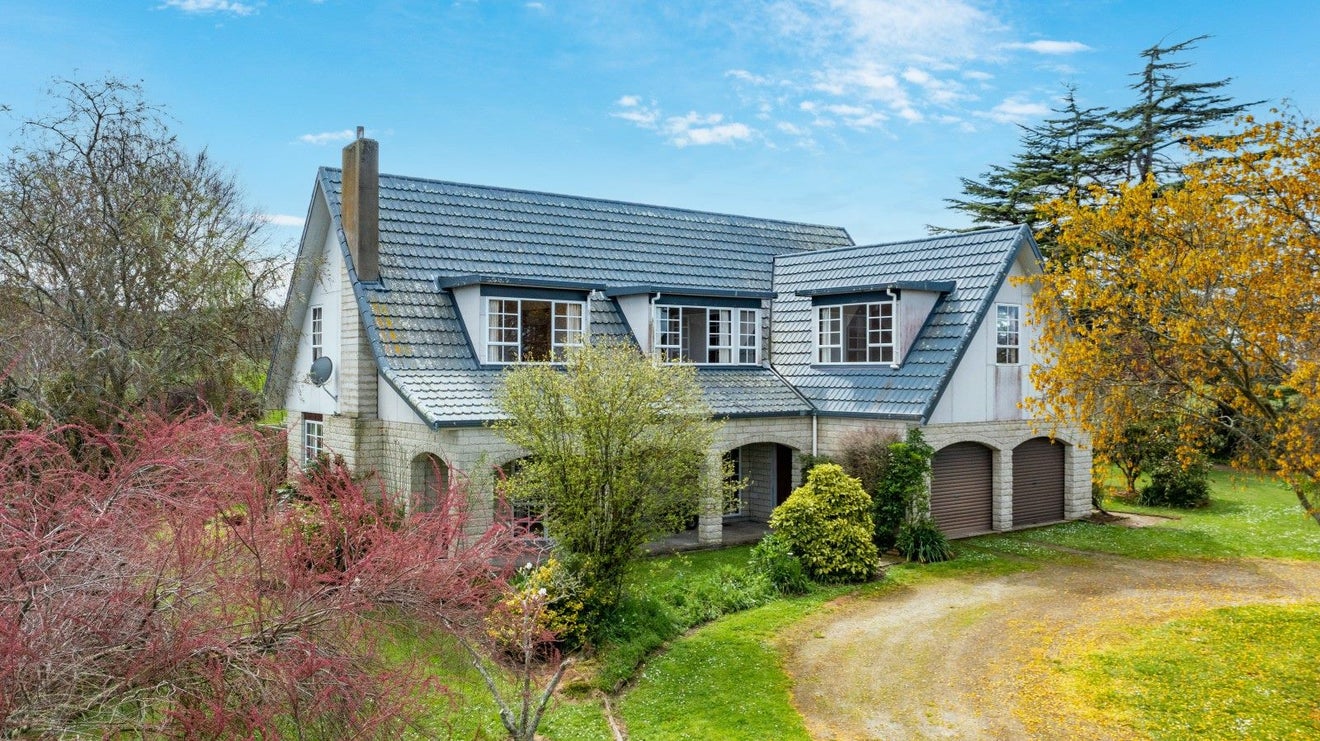 3 Hobson Road, Hatuma, Waipukurau - Carousel 2