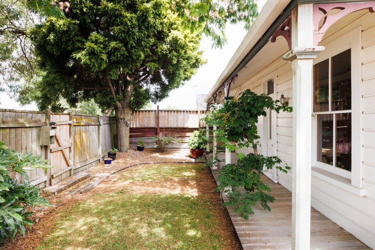 174 Ruahine Street, Roslyn, Palmerston North - Carousel 1