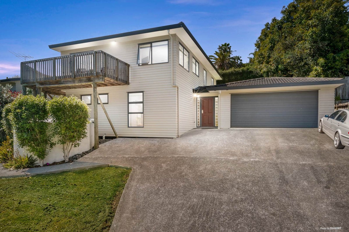 151 Duck Creek Road, Stillwater, Silverdale - Carousel 1