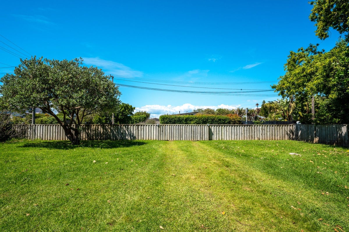 14 Rata Street, Oneroa, Waiheke Island - Carousel 22