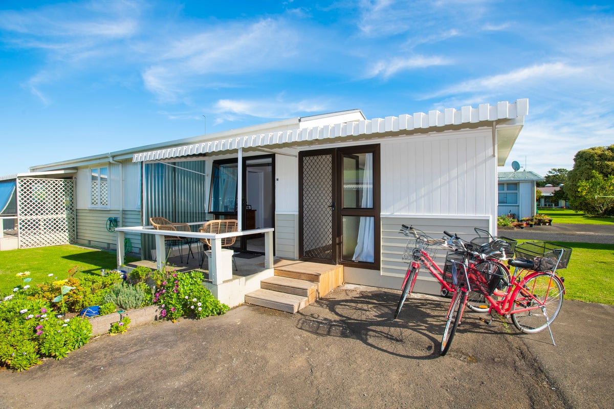 16/549 Childers Road, Te Hapara, Gisborne - Carousel 2