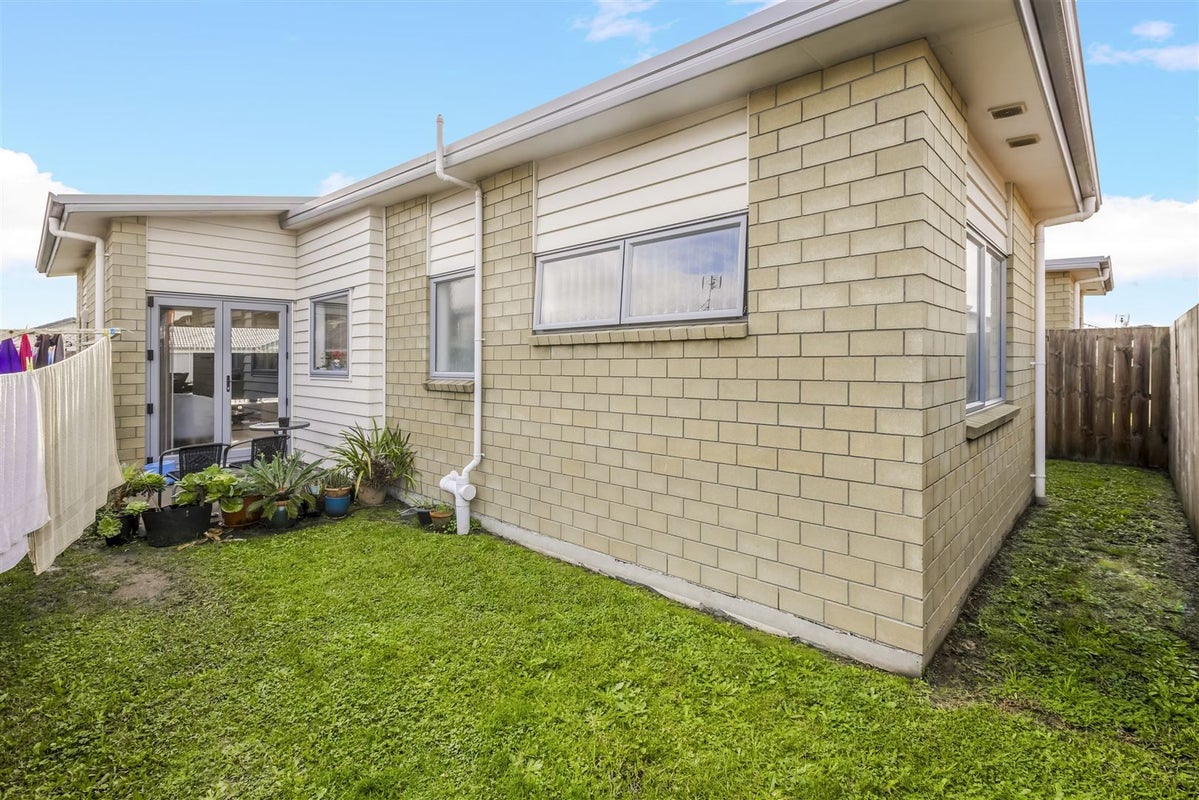 15 Totara Meadows Court, Wiri, Auckland - Carousel 7