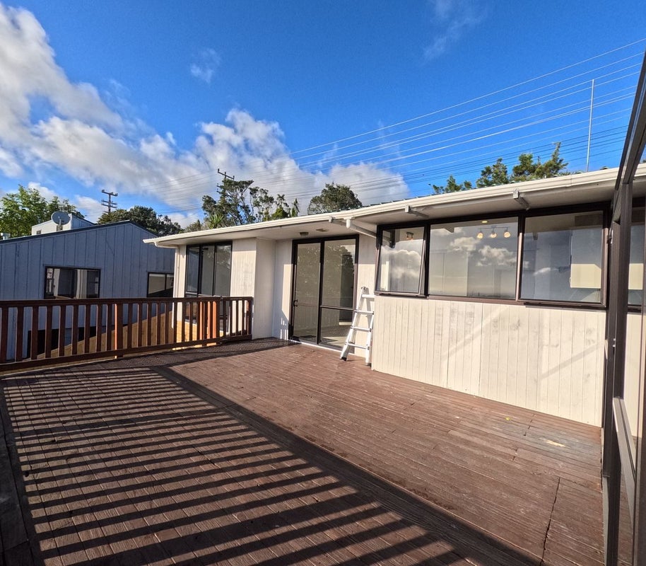951 East Coast Road, Torbay, Auckland - Carousel 2