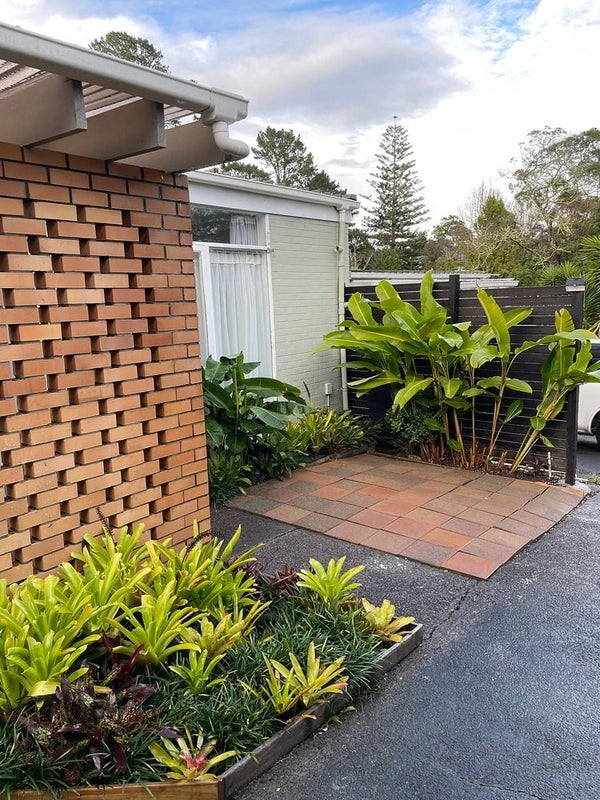 1/20 Orcades Place, Lynfield, Auckland - Carousel 2
