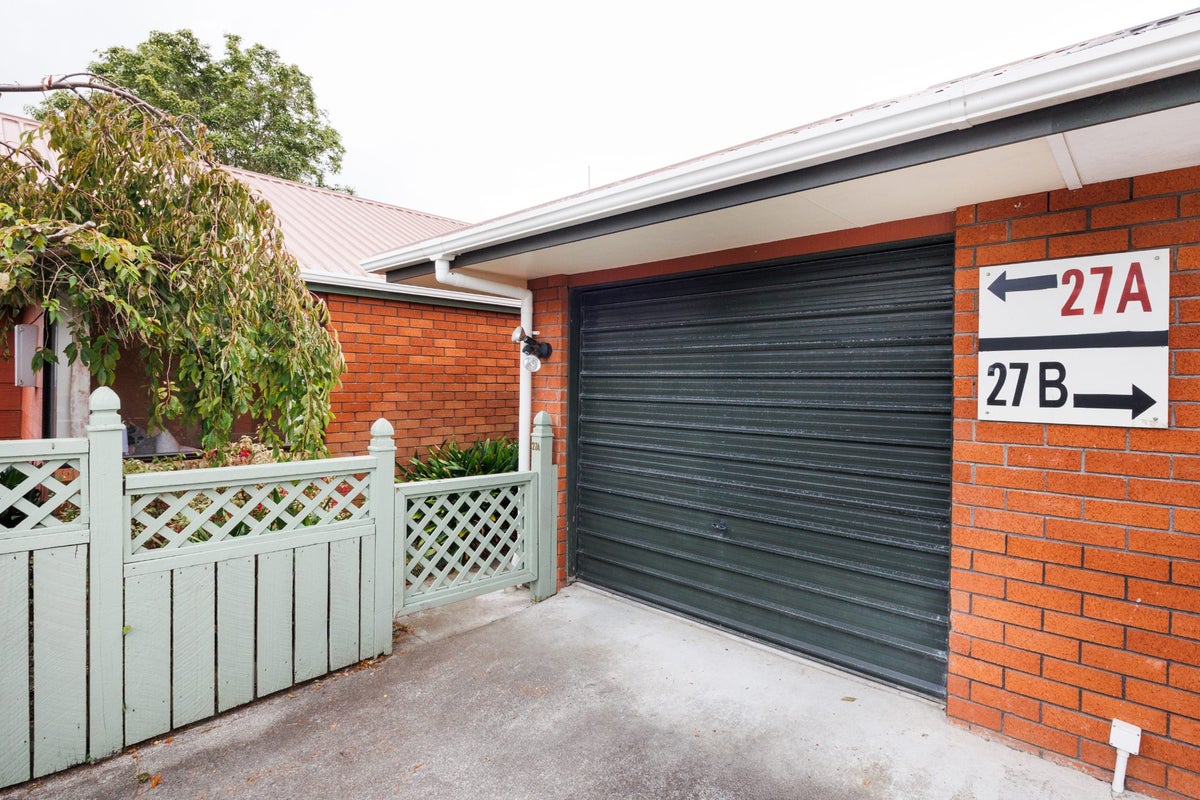 27A Worcester Street, West End, Palmerston North - Carousel 14