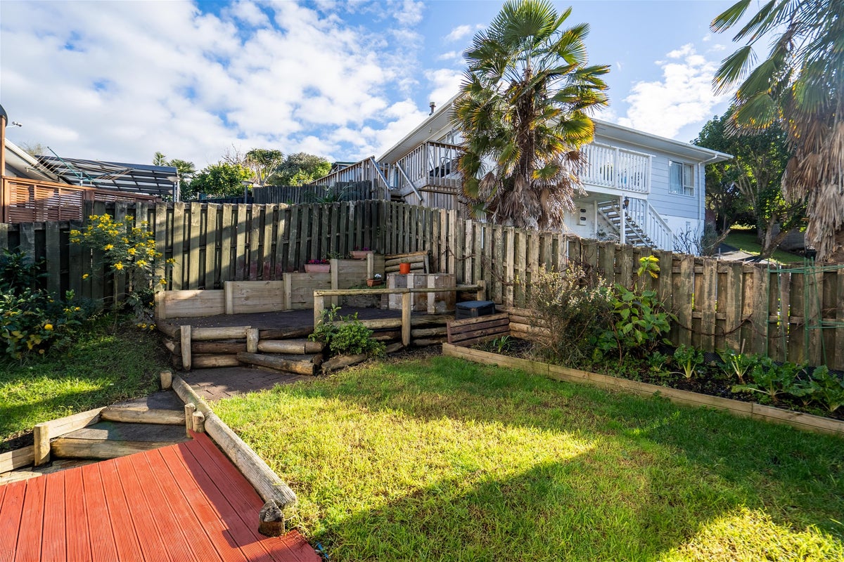 2/49 Simon Ellice Drive, Bayview, Auckland - Carousel 15