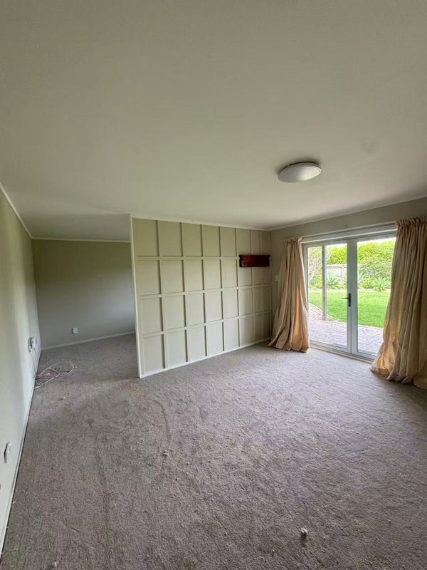 5 Stapleford Crescent, Browns Bay, Auckland - Carousel 17