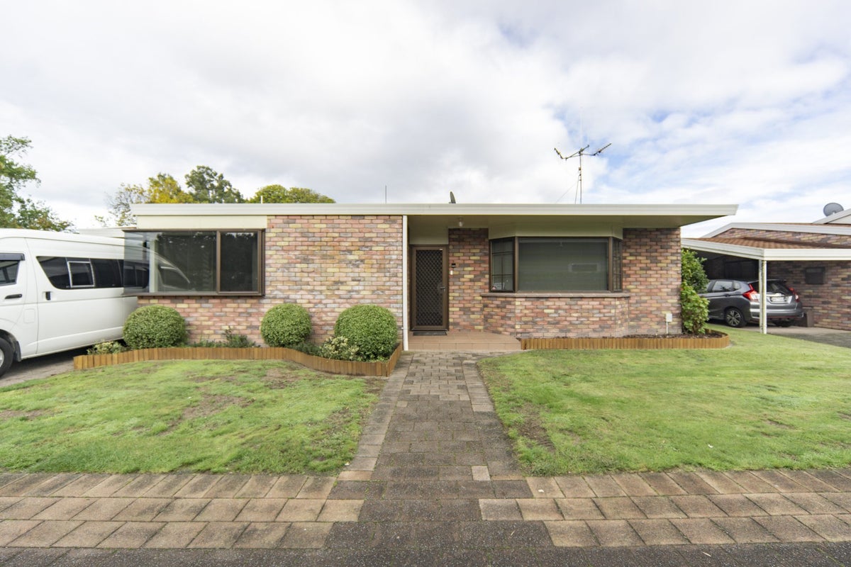 81 Boundary Road, Claudelands, Hamilton - Carousel 2