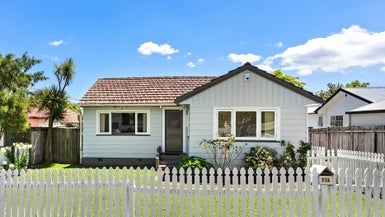 114 Terry Street, Blockhouse Bay, Auckland - Carousel 1