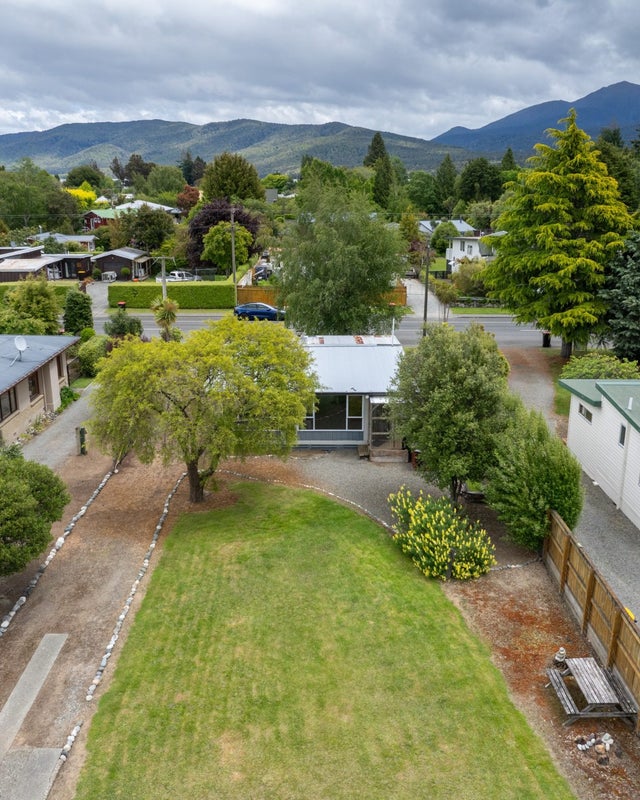50 Bligh Street, Te Anau, Te Anau - Carousel 1