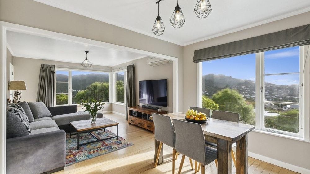 191 Cockayne Road, Ngaio, Wellington - Carousel 1