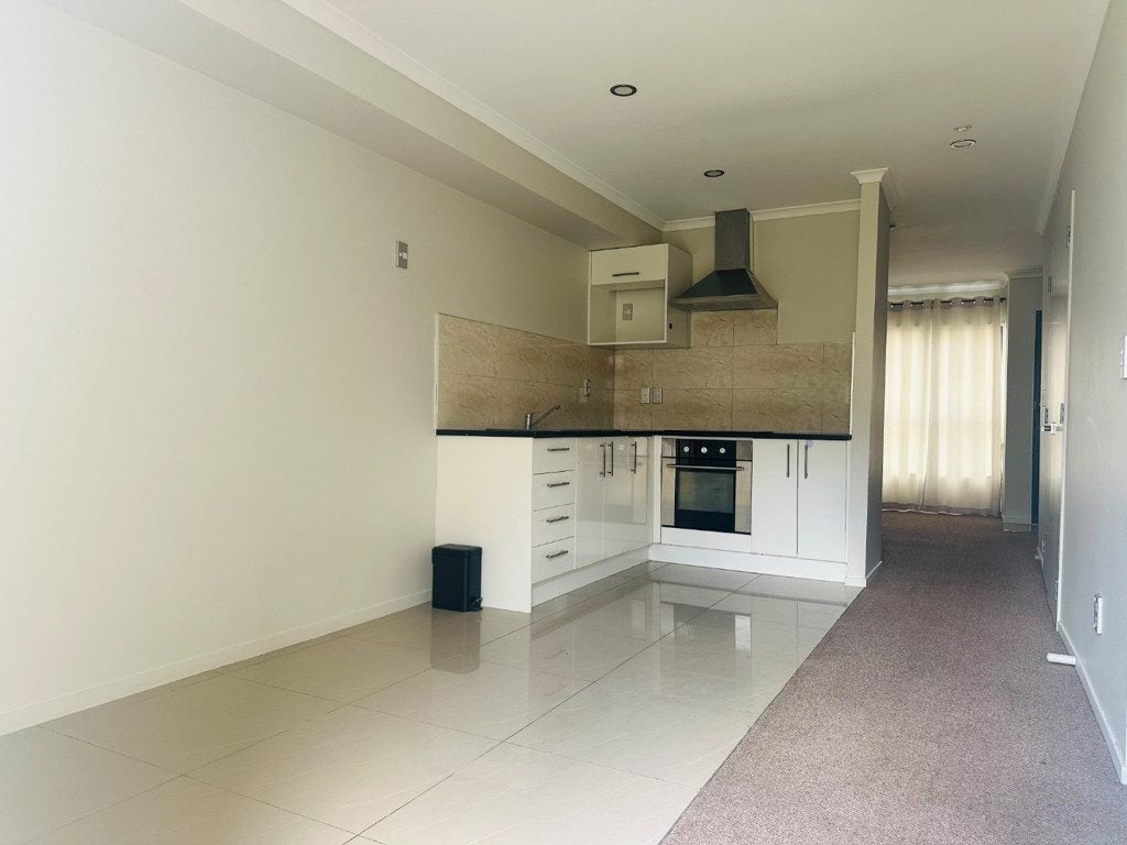 4/5 Wallson Crescent, Wiri, Auckland - Carousel 2