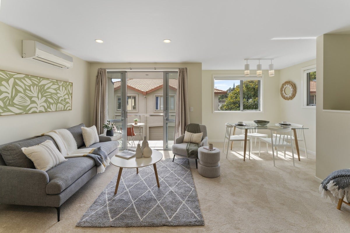 40/115 Grove Street, The Wood, Nelson - Carousel 1