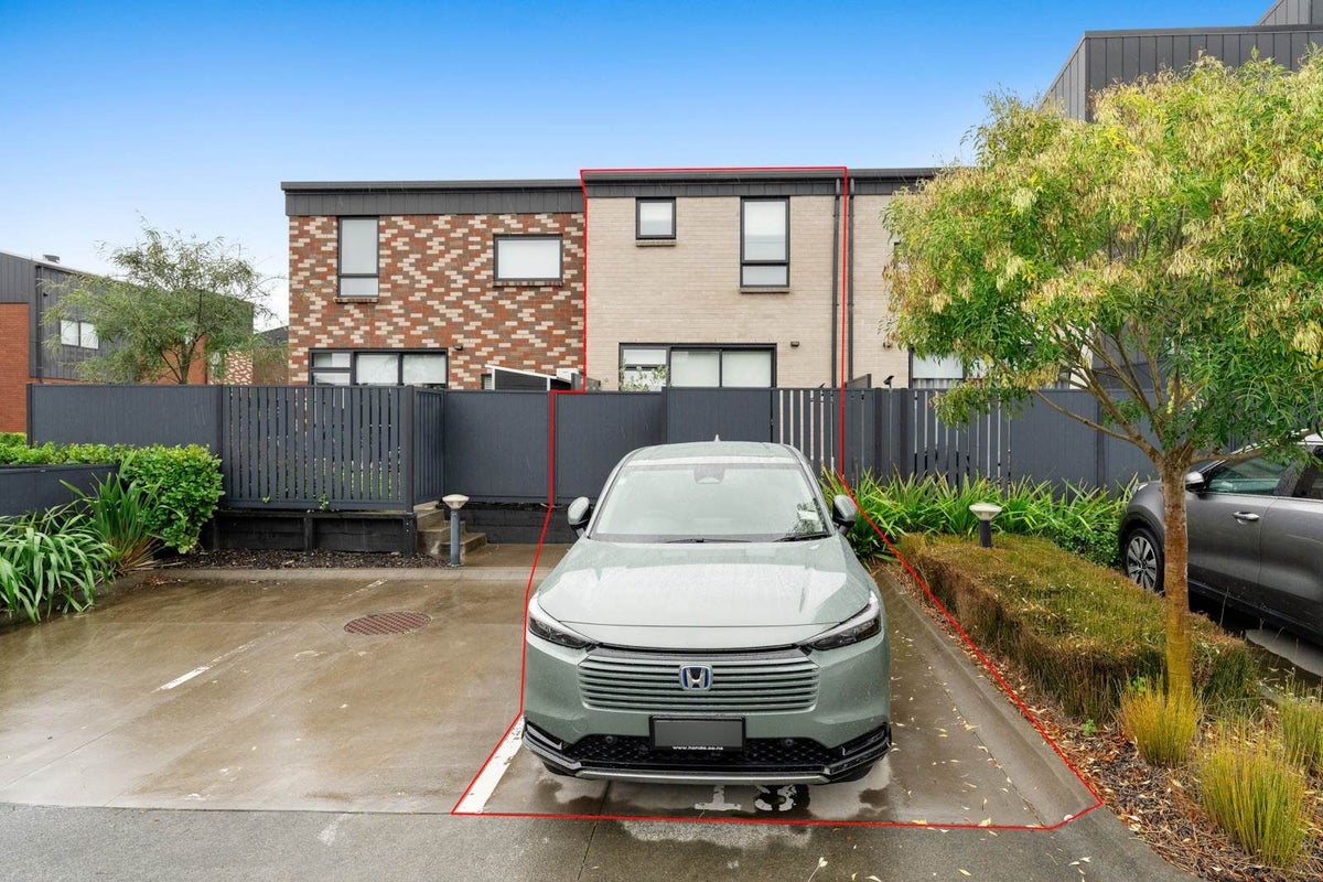 19 Kotuitui Street, Manukau, Manukau City, Auckland - Carousel 15
