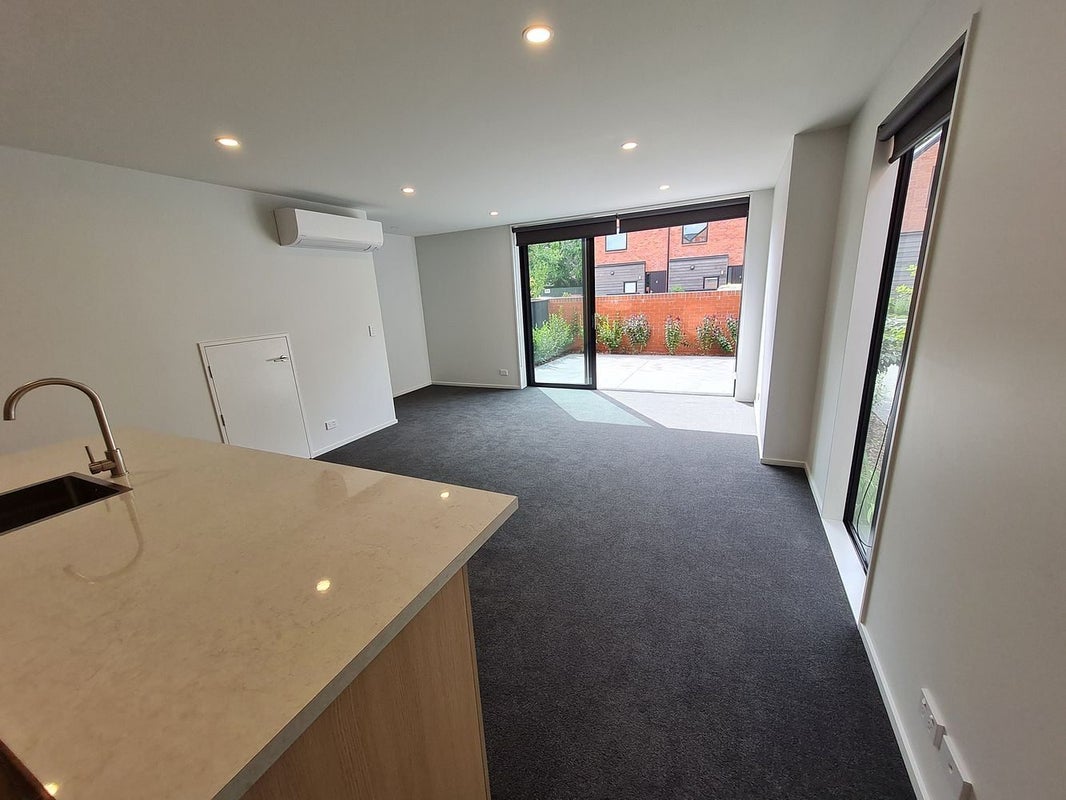 10/66 Innes Road, St Albans, Christchurch - Carousel 22