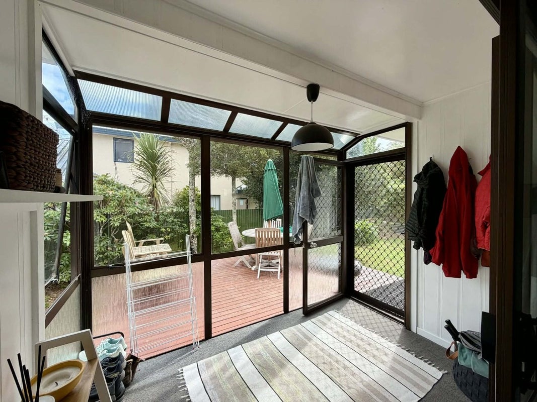 3 Kaimata Street, Brooklands, New Plymouth - Carousel 19