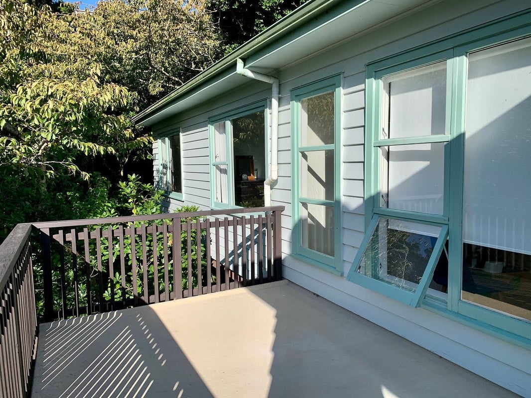 31 Norwich Street, Wadestown, Wellington - Carousel 2