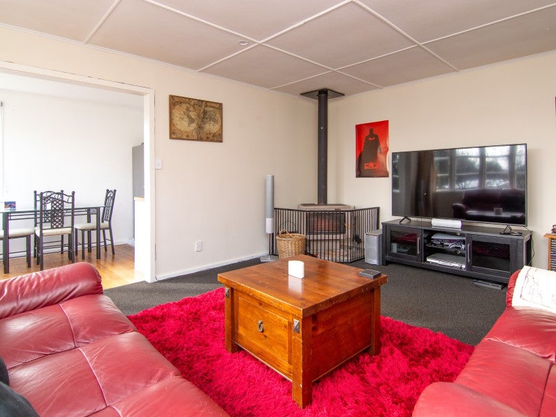 6 Andrew Avenue, Roslyn, Palmerston North - Carousel 2
