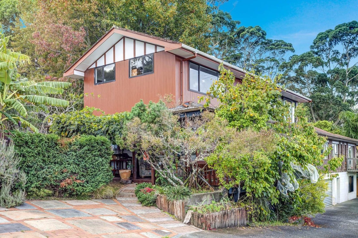 1/30 Ravenwood Drive, Forrest Hill, Auckland - Carousel 1