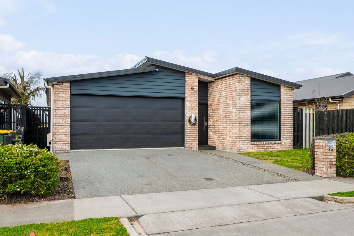 36 Capper Crescent, Chartwell, Hamilton - Carousel 21