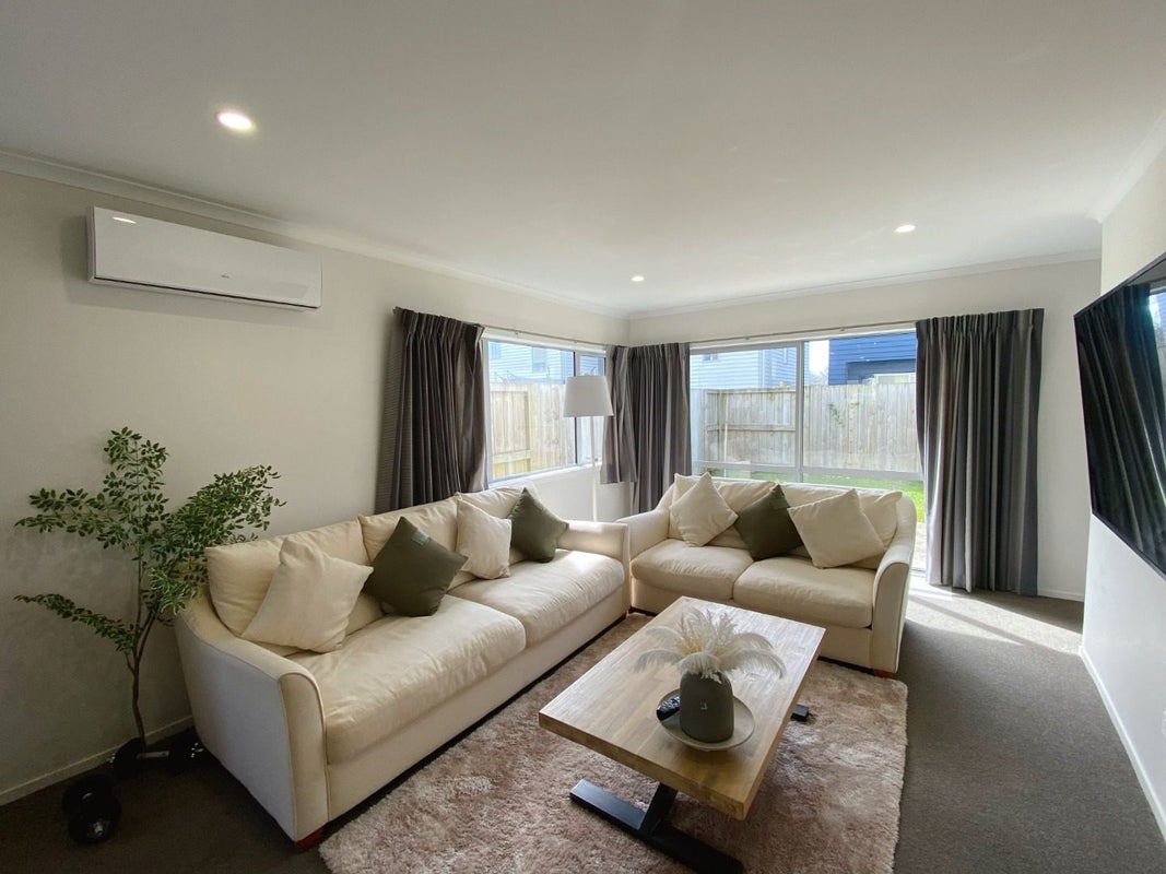 34 Tennille Street, Flagstaff, Hamilton - Carousel 2