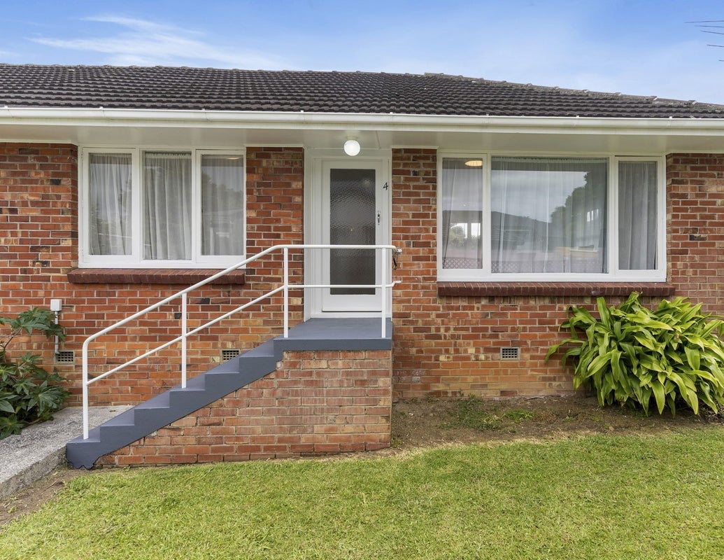3/9 Dominion Street, Takapuna, Auckland - Carousel 1