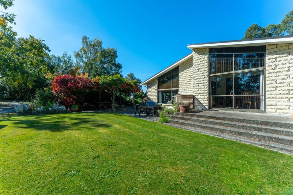 193 Hadlow Road, Claremont, Timaru - Carousel 2