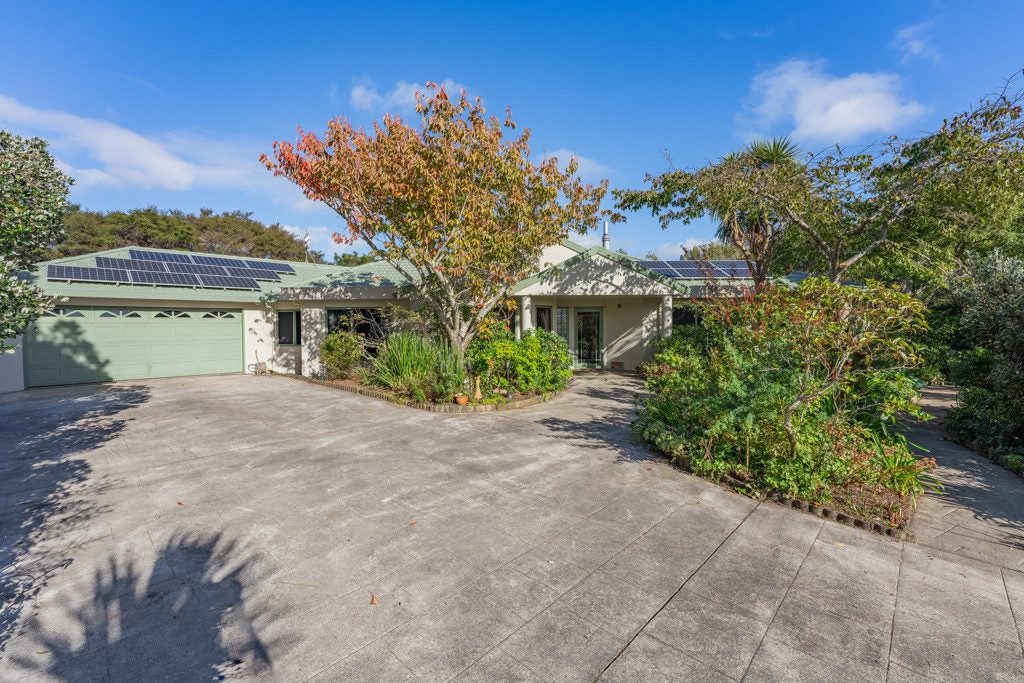 11 Grand Poppa Way, Otaihanga, Paraparaumu - Carousel 27