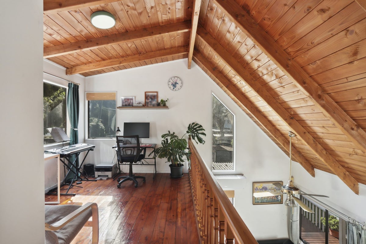 84A Woodlands Park Road, Titirangi, Auckland - Carousel 2