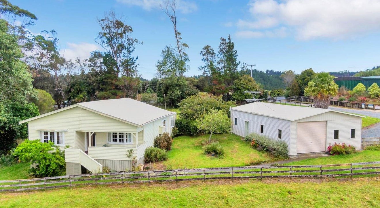 1086 Pohuehue Road, Warkworth, Rodney, Auckland - Carousel 1