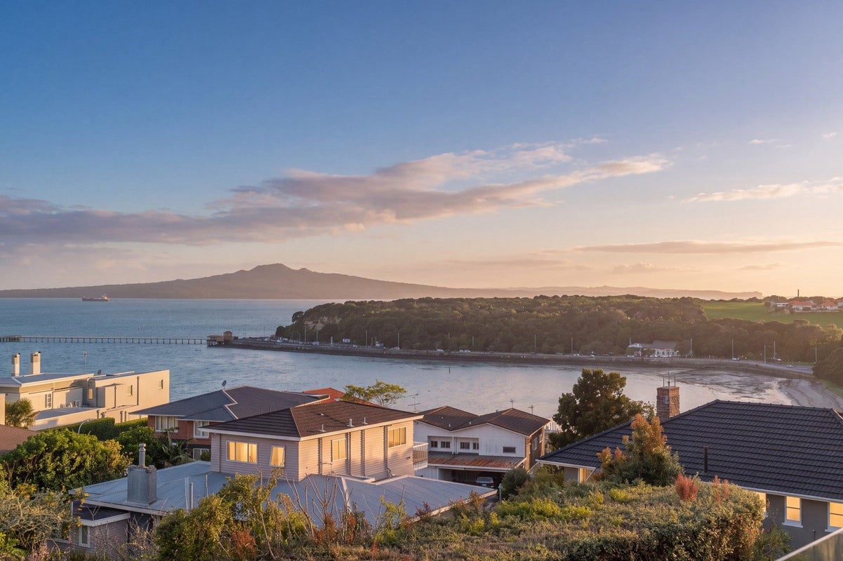 5 Fenton Circus, Orakei, Auckland City, Auckland - Carousel 2