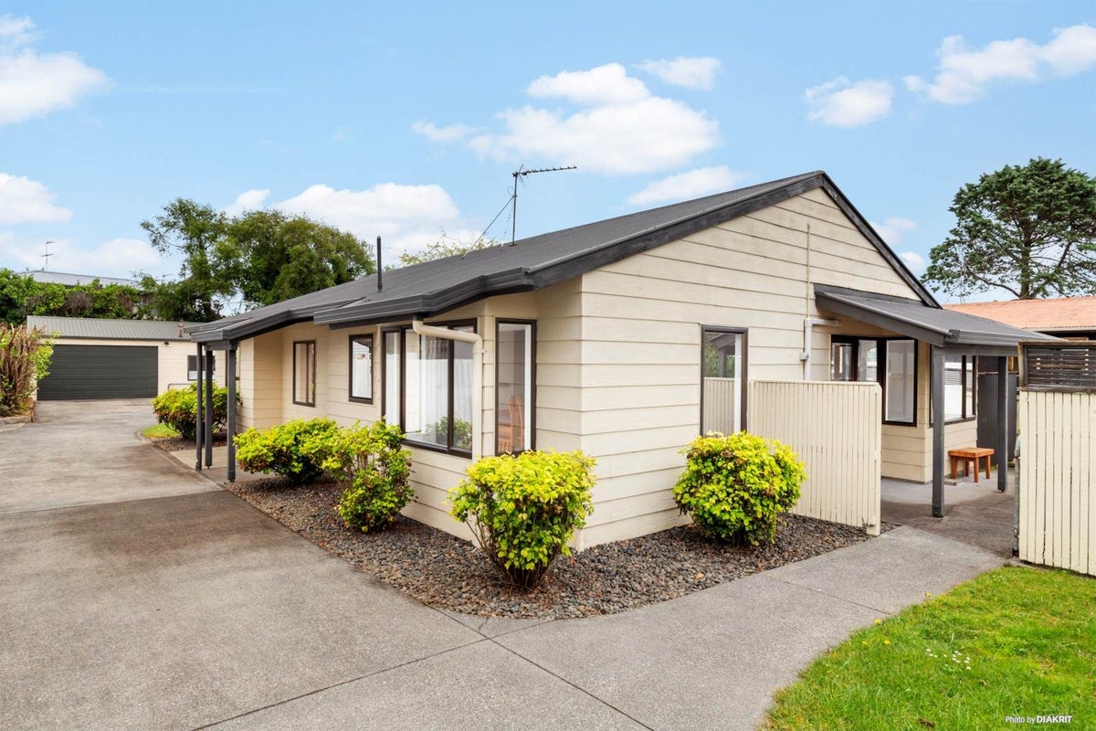 23 Kaiwaka Road, Waiuku, Waiuku - Carousel 2