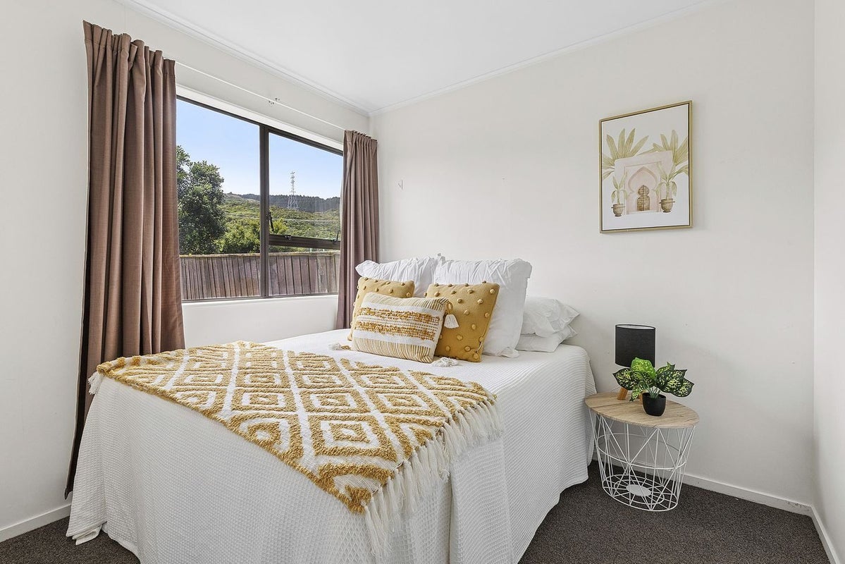 41 Nassau Avenue, Grenada North, Wellington - Carousel 18