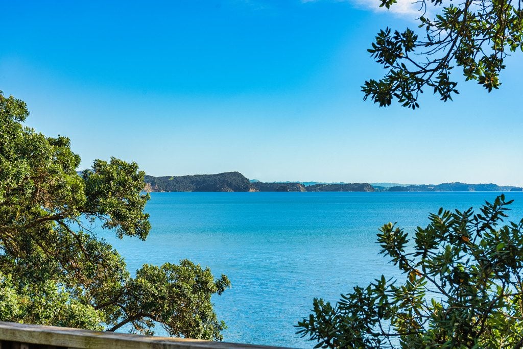 81 Duncansby Road, Stanmore Bay, Whangaparaoa - Carousel 2