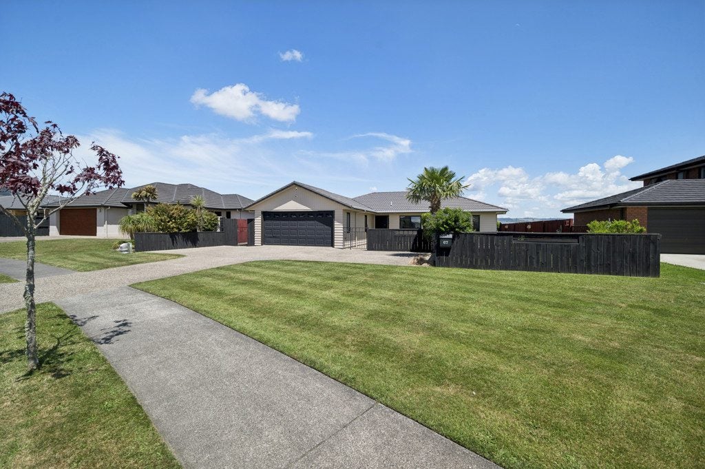 67 Carroll Place, Owhata, Rotorua - Carousel 1