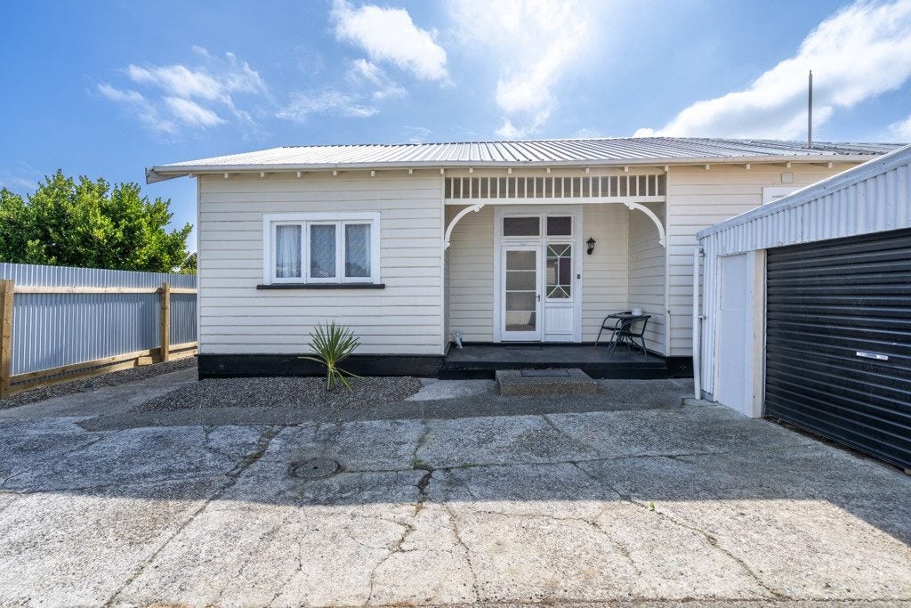 222 Bowmont Street, Georgetown, Invercargill - Carousel 12