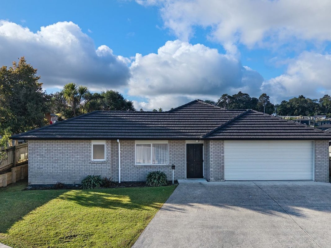 7 Bords Lane, Kamo, Whangarei - Carousel 1